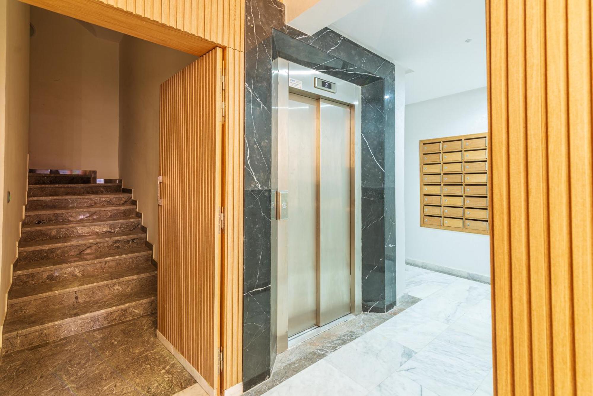 Magnifique Appartement Unique Et Central! Marrakesh Bagian luar foto